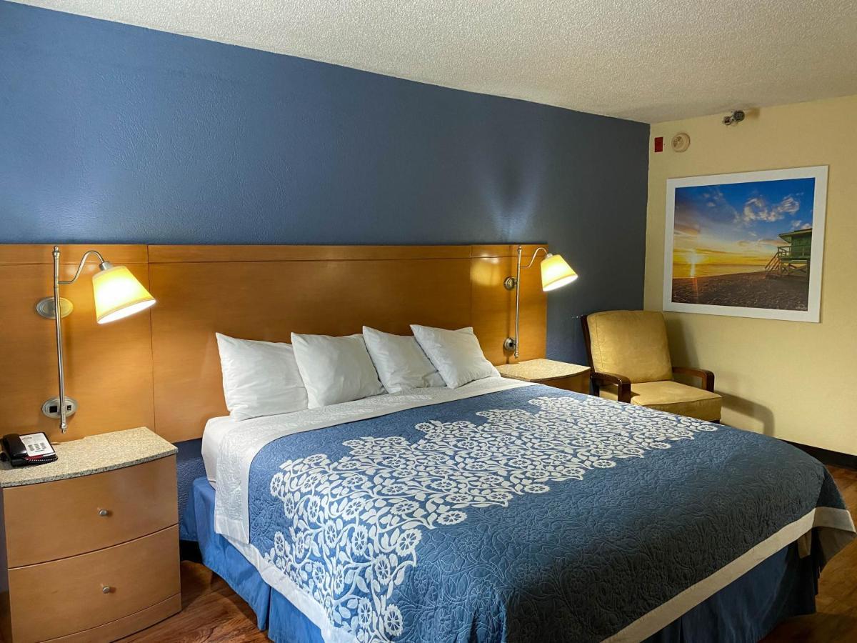 Motel 6 Savannah Ga Gateway & I95 Georgetown Exterior photo